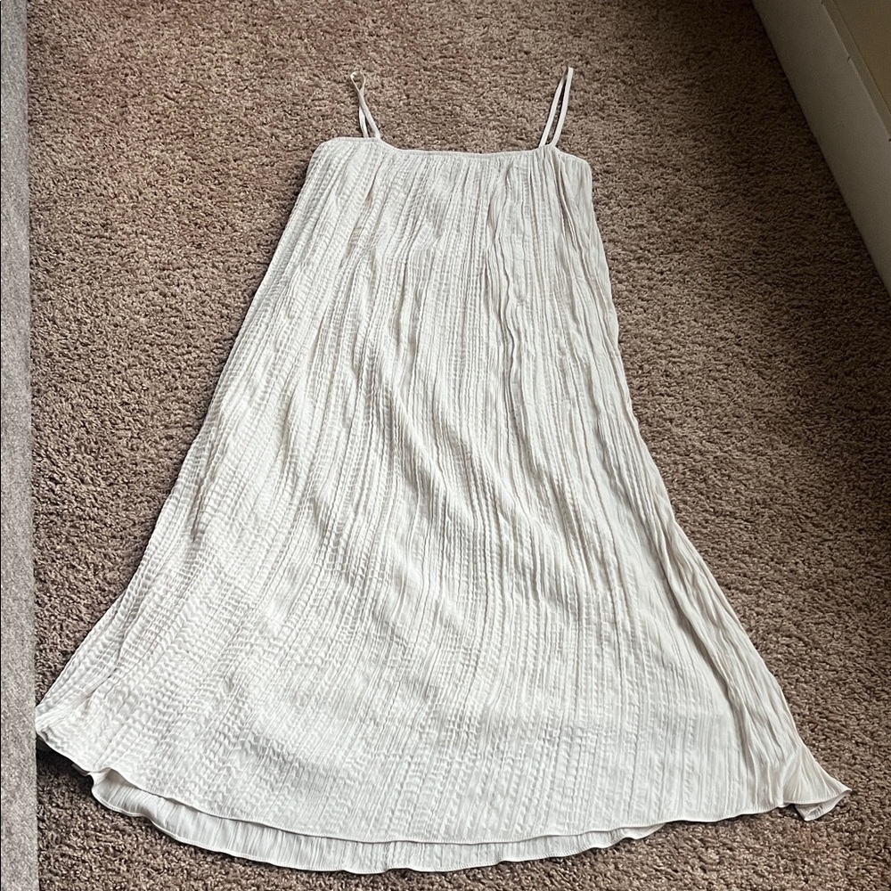 infftru Elegant Cream Terylene Flowy Maxi Dress Size  4-6